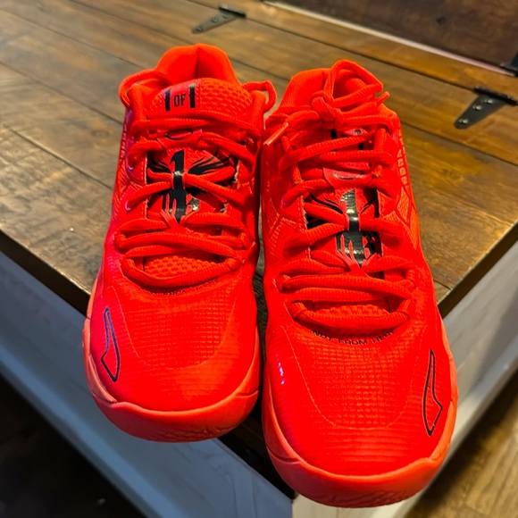 Great condition PUMA men’s sneakers no sign of wear and tear size men’s 7 - Picture 5 of 9